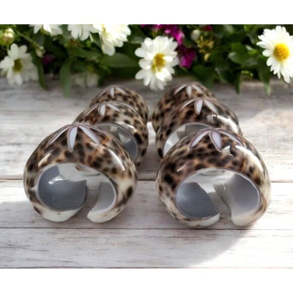 Sea Shell Napkin Rings TIGER COWRIE Hand Carved Spotted Set of 6 - Picture 3 of 5